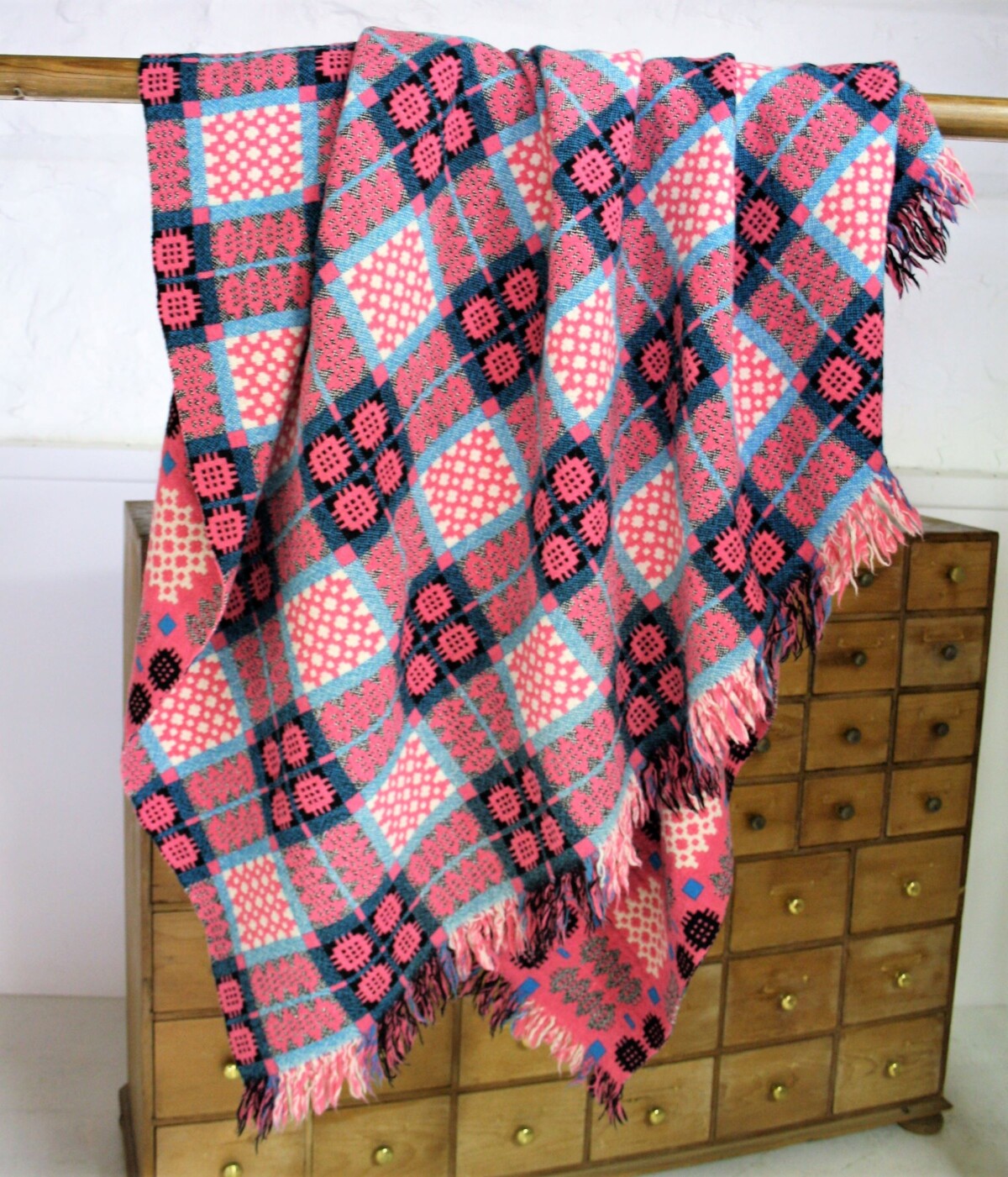 Welsh Wool Tapestry Blanket - Pink & Blues - Image 6