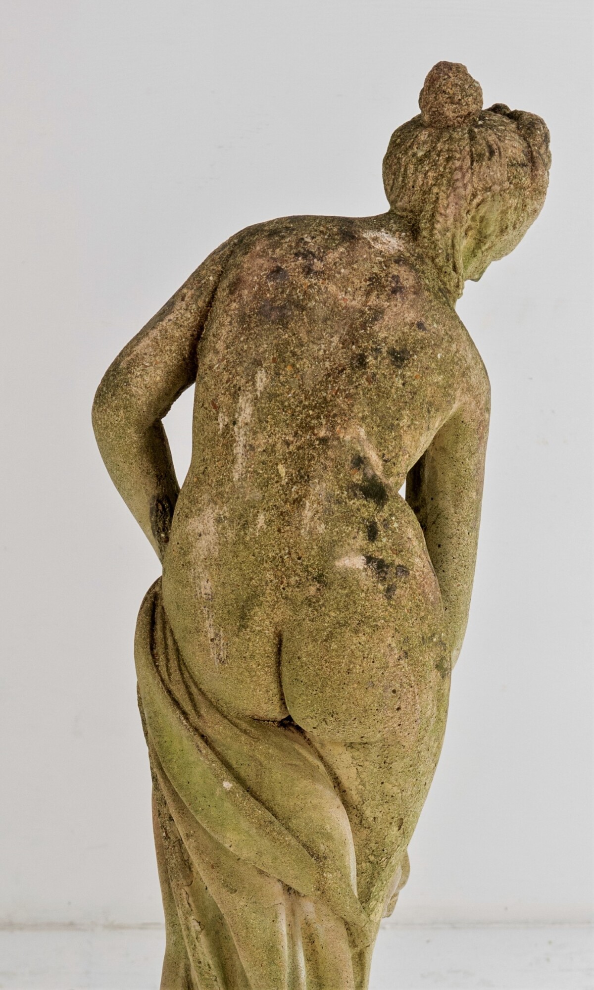 Garden Statue - Figure of Venus - Image 3