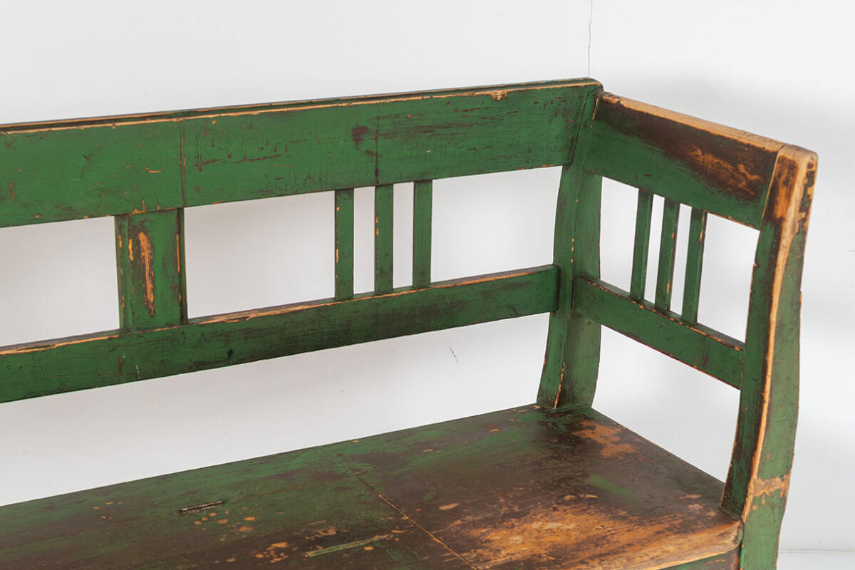 An Early European Box Settle Farmhouse Bench with Storage - Image 6