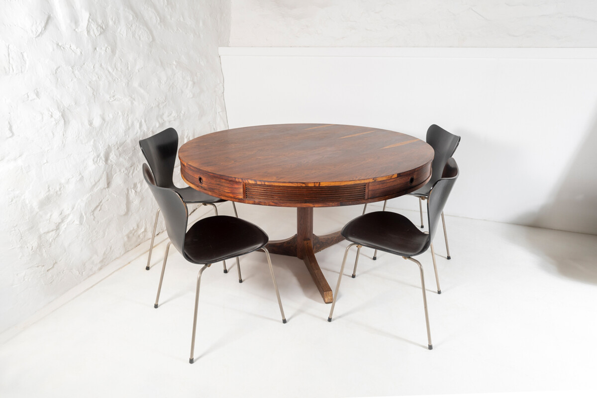 Superb Mid Century Rosewood Drum Centre Table by Robert Heritage | Large Round 6 person Dining Table - Image 11