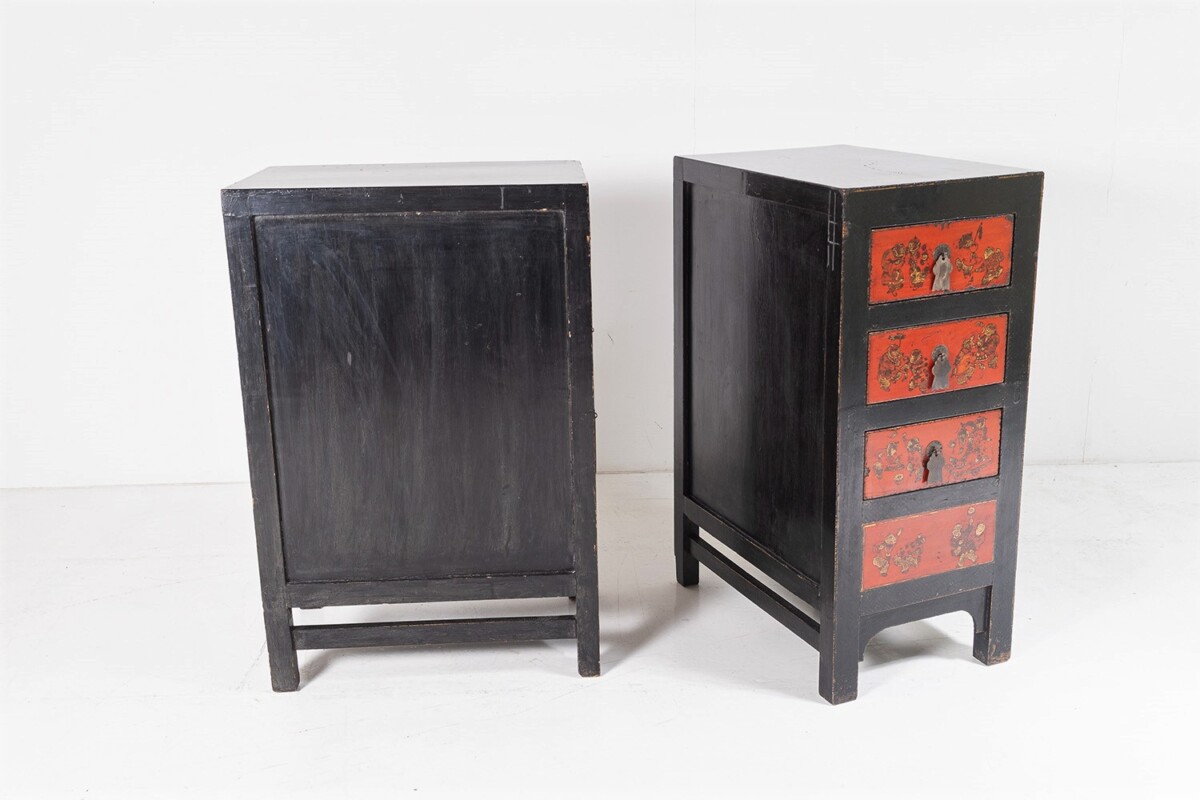 A Pair of Black Lacquered Japanned Chinoiserie Bedside Chest of Drawers | Nightstands - Image 11