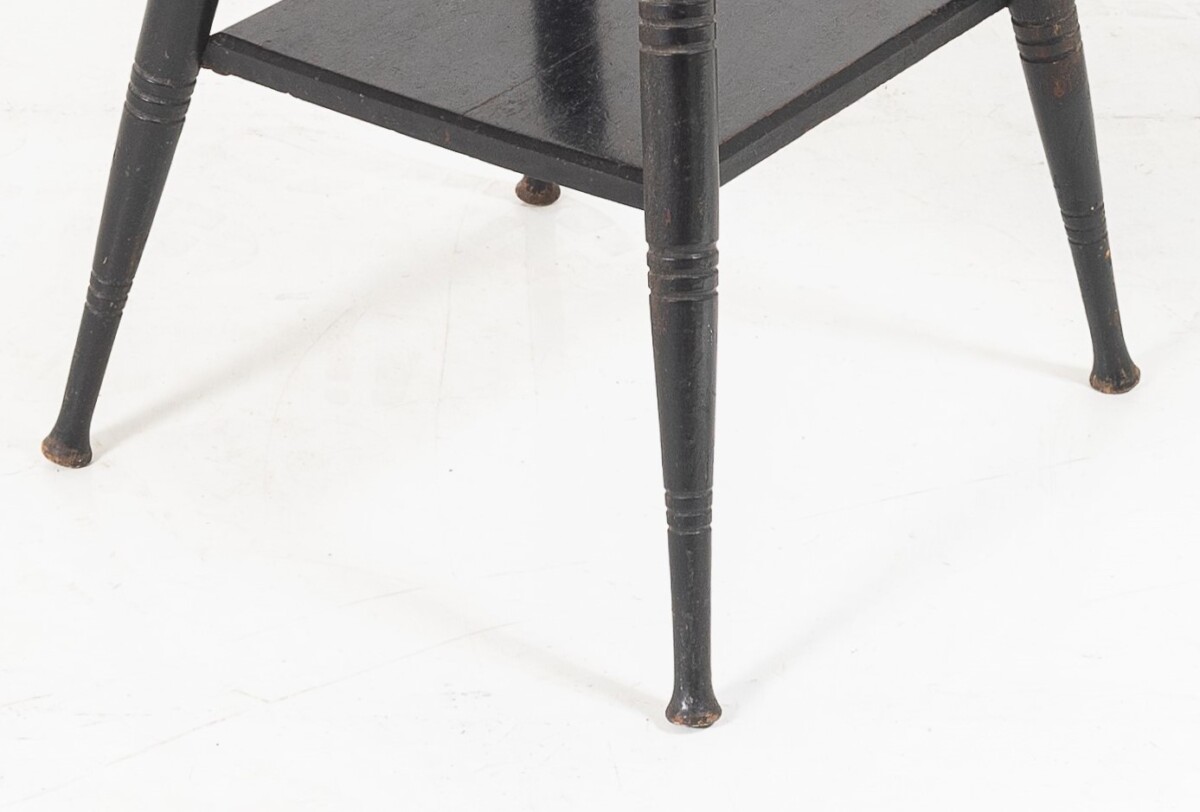 Victorian 19th Century Ebonised Occasional Table in the Manner of E.W. Godwin - Image 7