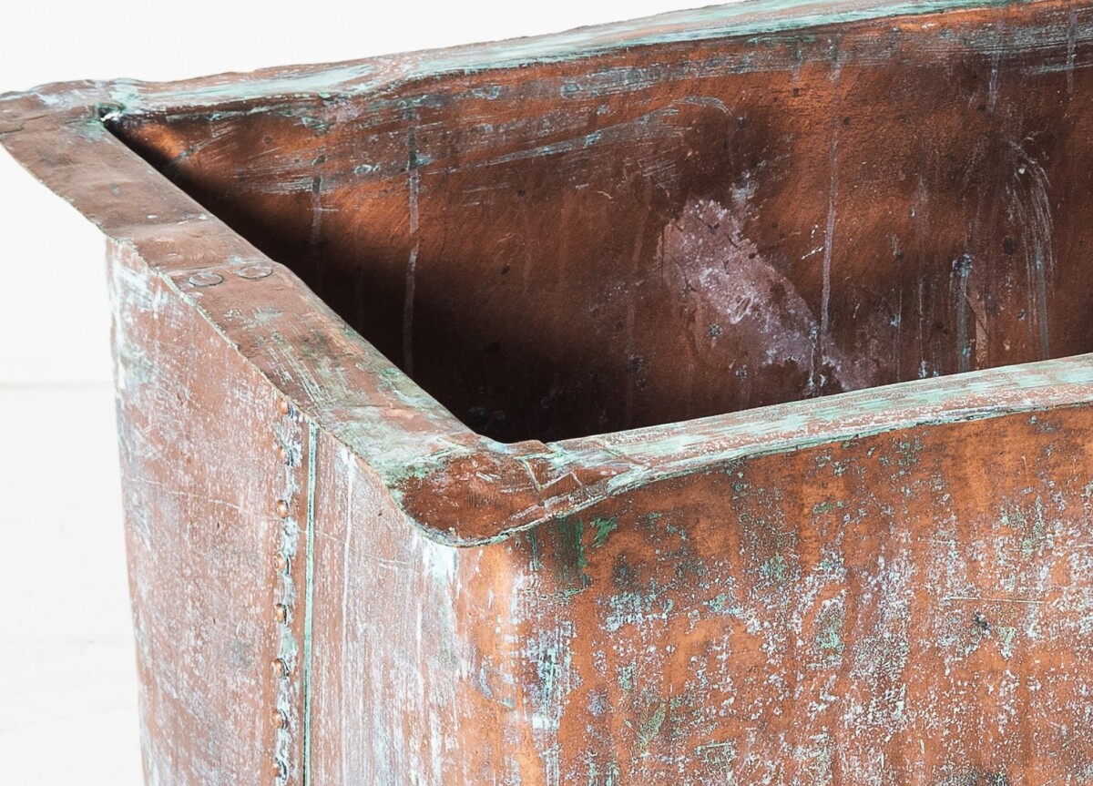 Very Large Early Victorian Decorative Copper House and Garden Planter | Unusual Size with Great Patina - Image 3