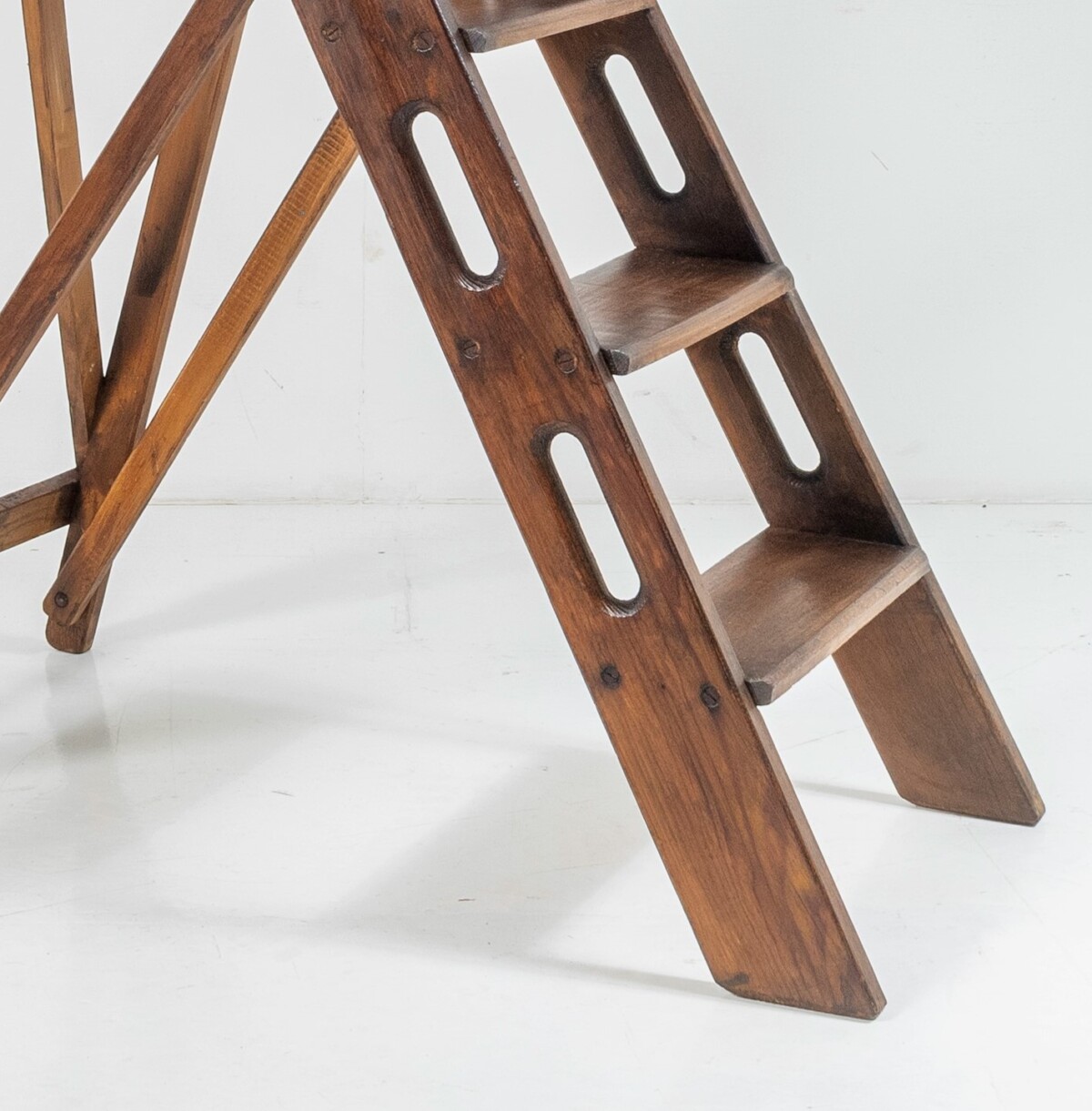 A Beautiful Early 20th Century French Oak Library Steps | Wooden Folding Step Ladder - Image 3