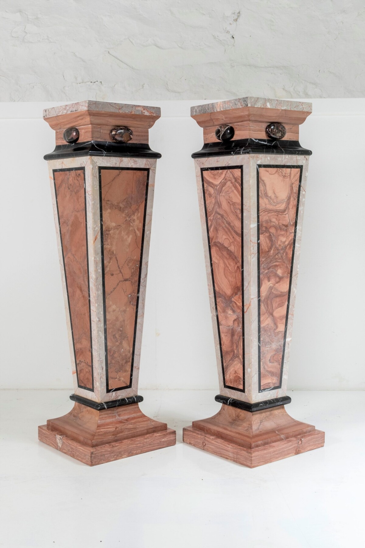 An exquisite Pair of Pink Marble Pedestal Plinths | Early 20th Century French marble - Image 4