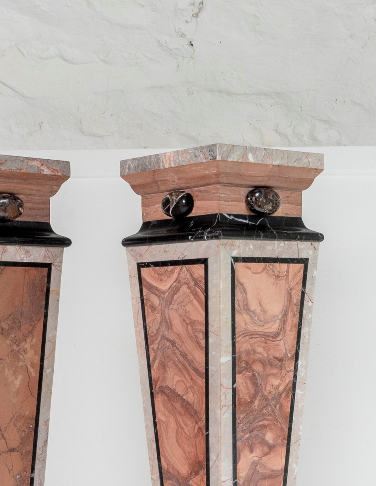 An exquisite Pair of Pink Marble Pedestal Plinths | Early 20th Century French marble - Image 14