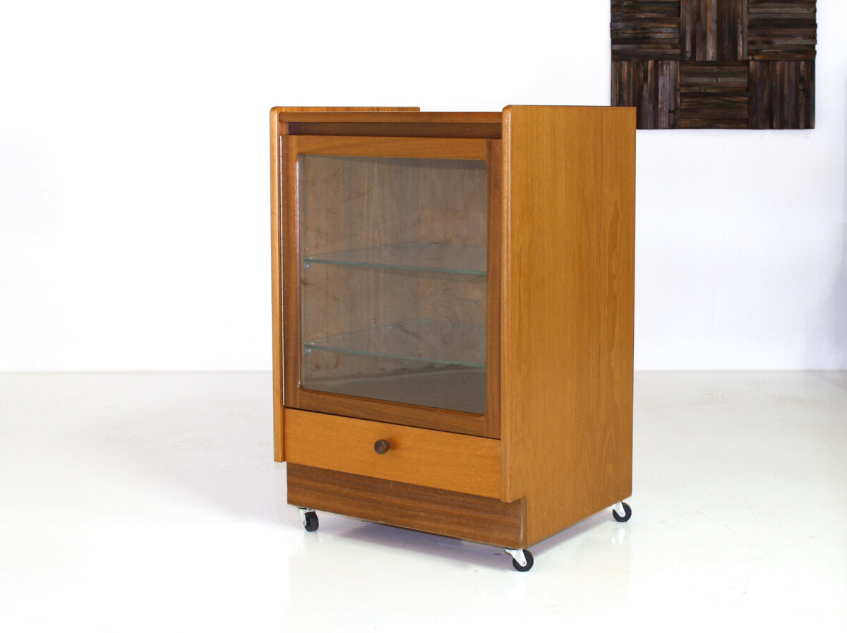 1970s Mid Century Teak HiFi Cabinet Vinyl Record Player Unit by Knoll