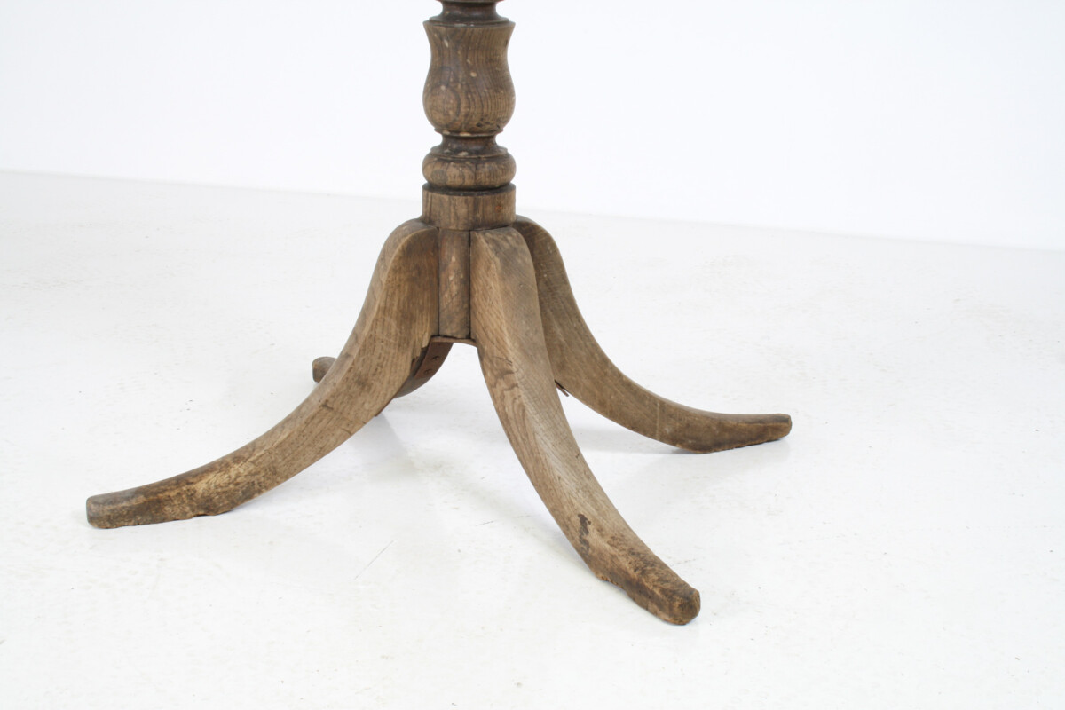 French Oak Plinth Pedastal Table, Decorative Plant Stand or Sculpture Display - Image 4