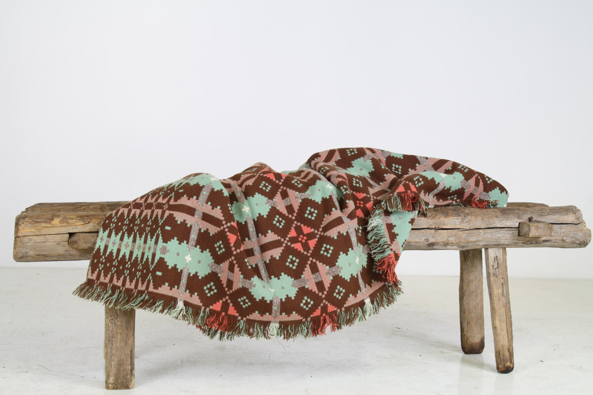 1960s Vintage Pure Welsh Wool Tapestry Blanket in Autumnal Brown and Green - Image 9