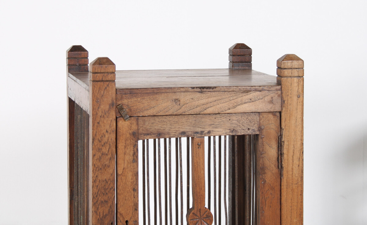 Unusual 19th Century Oak Side Table with Book Storage Cupboard - Image 16