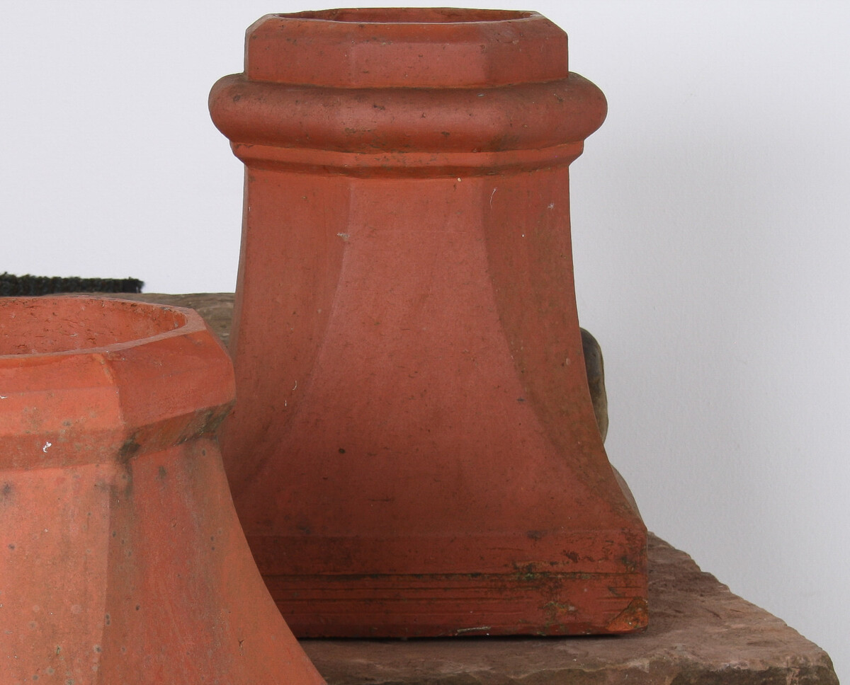 A Pair of Victorian Red Clay Terrocotta Chimney Pots Garden Planters Rhubarb Forcer - Image 4