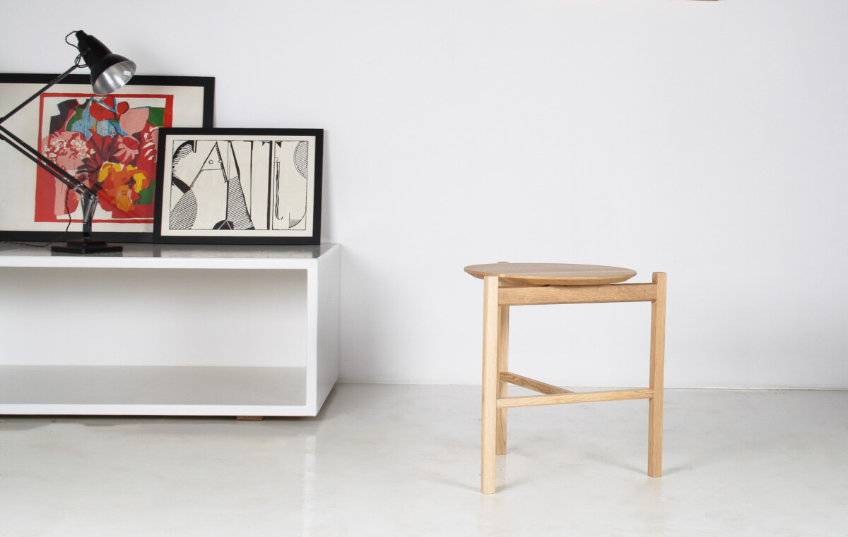 Modernist Bauhaus Japanese Oak Side Table - Circular Top